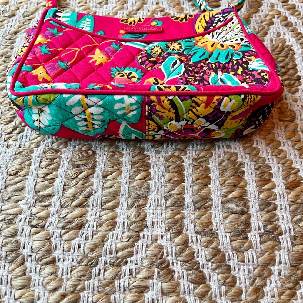 Vera Bradley Rumba Print Floral Little Hipster Crossbody Bag Purse Red Green OS - Picture 4 of 6